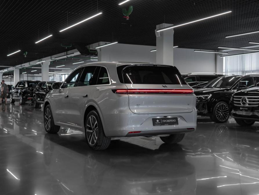 Li Auto (Lixiang) L6 Москва  - изображение 4