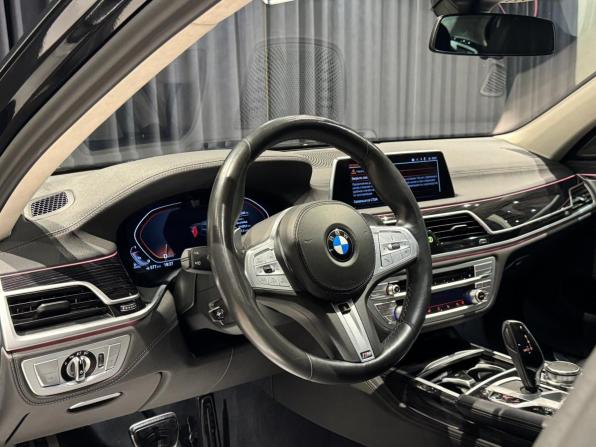 BMW 7 серии VI (G11/G12) Рестайлинг с пробегом 2019 года, цена 7 250 000 рублей, 103208 км, седан, Автокод Объявления