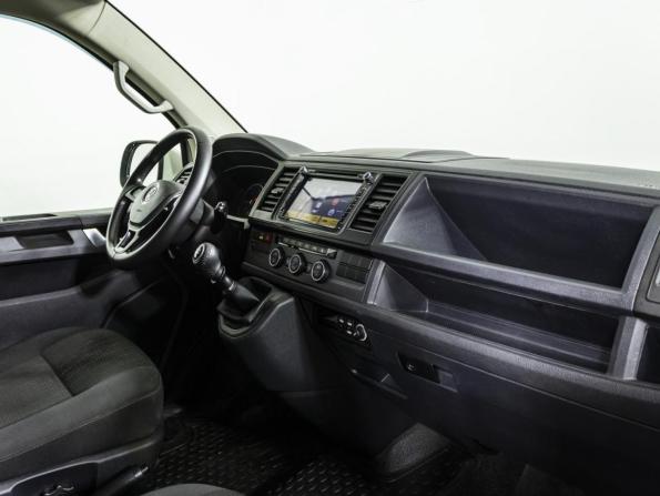 Volkswagen Caravelle T6 с пробегом 2018 года, цена 3 348 000 рублей, 79224 км, минивэн, Автокод Объявления