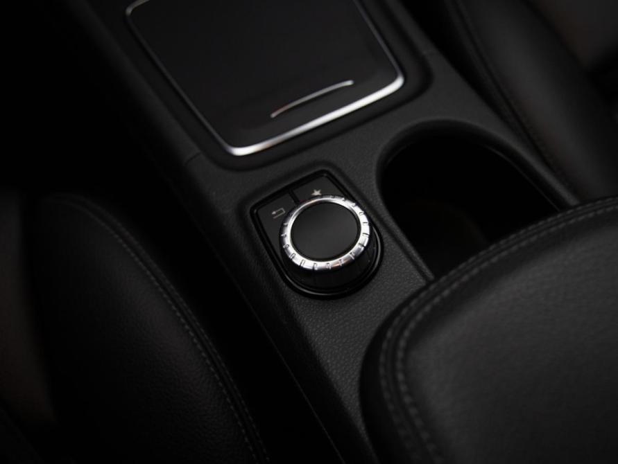 Mercedes-Benz GLA I (X156) Санкт-Петербург  - изображение 15