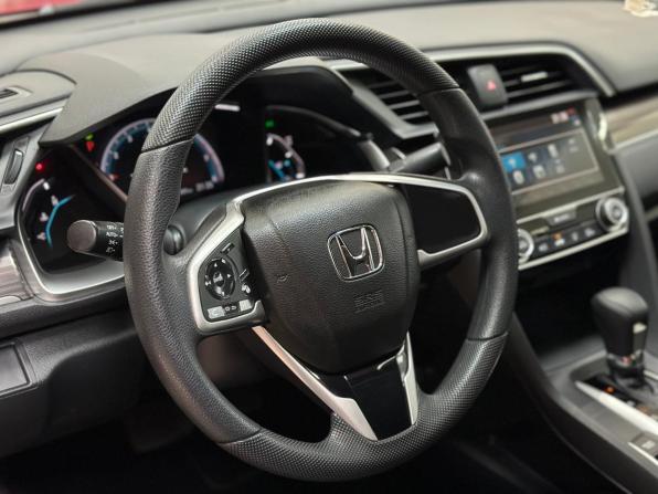 Honda Civic X Рестайлинг с пробегом 2021 года, цена 1 900 000 рублей, 91300 км, седан, Автокод Объявления