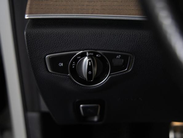 Mercedes-Benz E-Класс V (W213 S213 C238) с пробегом 2016 года, цена 2 149 000 рублей, 222068 км, седан, Автокод Объявления