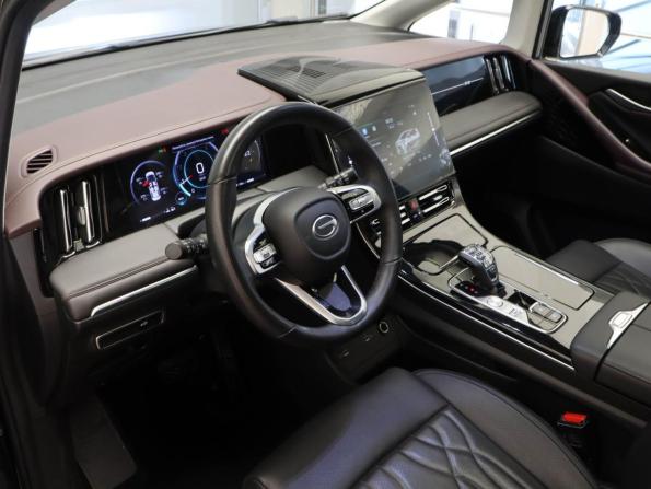 GAC M8 с пробегом 2024 года, цена 4 765 000 рублей, 35188 км, минивэн, Автокод Объявления