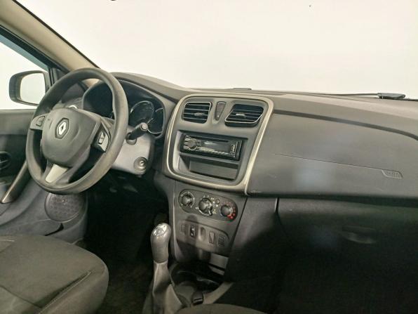 Renault Sandero II с пробегом 2016 года, цена 655 000 рублей, 182000 км, хэтчбек, Автокод Объявления