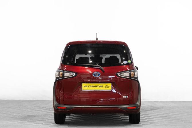 Toyota Sienta II Рестайлинг с пробегом 2020 года, цена 1 299 000 рублей, 103000 км, компактвэн, Автокод Объявления