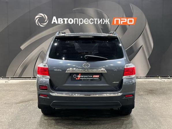 Toyota Highlander II (XU40) Рестайлинг с пробегом 2012 года, цена 2 530 000 рублей, 206322 км, внедорожник, Автокод Объявления