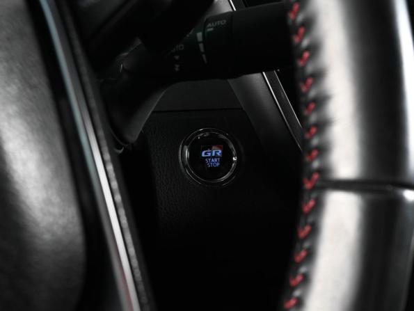 Toyota Camry VIII (XV70) Рестайлинг с пробегом 2021 года, цена 3 249 000 рублей, 151072 км, седан, Автокод Объявления