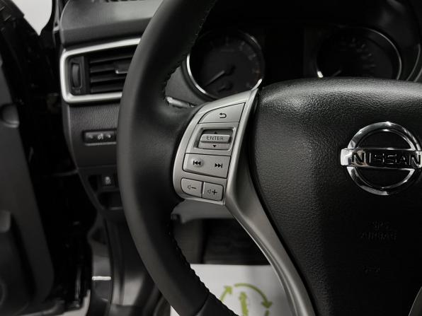 Nissan Qashqai II с пробегом 2017 года, цена 1 325 000 рублей, 145967 км, внедорожник, Автокод Объявления