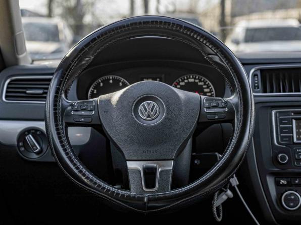 Volkswagen Jetta VI с пробегом 2013 года, цена 948 000 рублей, 147319 км, седан, Автокод Объявления
