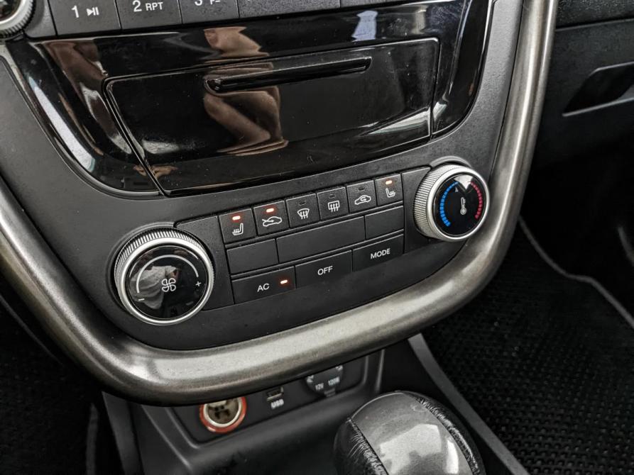 FAW Besturn X80 I Москва  - изображение 21