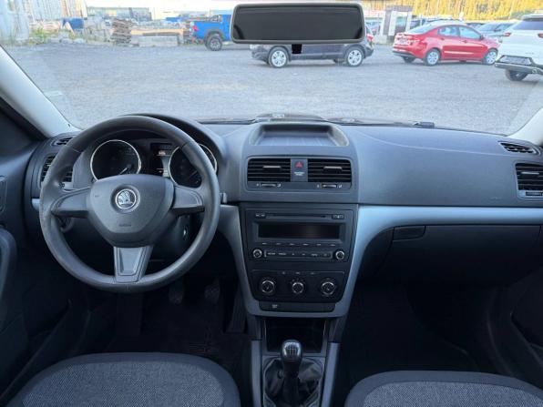 Skoda Yeti I Рестайлинг с пробегом 2014 года, цена 845 000 рублей, 109010 км, внедорожник, Автокод Объявления