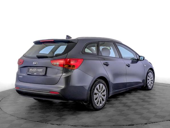 Kia Ceed II Рестайлинг с пробегом 2018 года, цена 1 300 000 рублей, 171570 км, универсал, Автокод Объявления