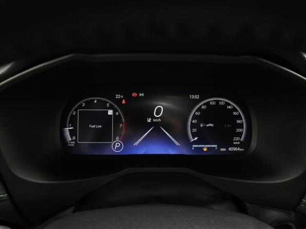 Toyota RAV4 V (XA50) с пробегом 2024 года, цена 3 798 000 рублей, 40964 км, внедорожник, Автокод Объявления