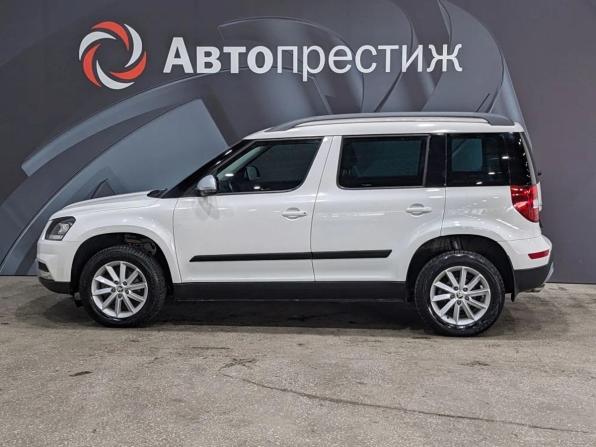 Skoda Yeti I Рестайлинг с пробегом 2015 года, цена 1 370 000 рублей, 88000 км, внедорожник, Автокод Объявления