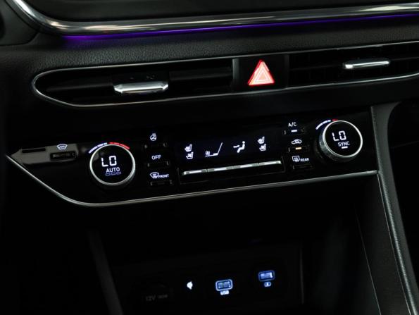 Hyundai Sonata VIII (DN8) с пробегом 2022 года, цена 2 499 700 рублей, 92980 км, седан, Автокод Объявления