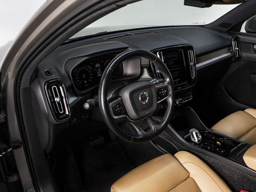Volvo XC40 I Тюмень  - изображение 10