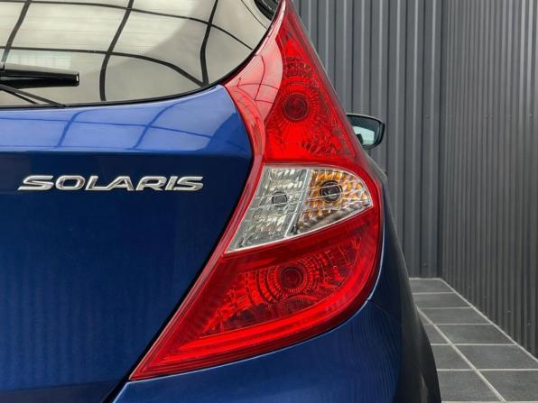 Hyundai Solaris I Рестайлинг с пробегом 2015 года, цена 947 000 рублей, 143977 км, хэтчбек, Автокод Объявления