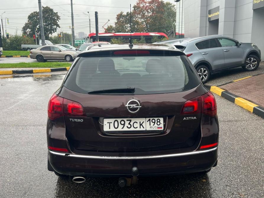 Opel Astra J Рестайлинг Санкт-Петербург  - изображение 5
