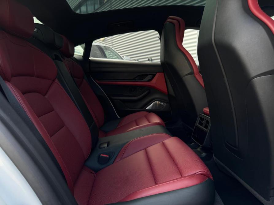 Porsche Taycan I Иркутск  - изображение 31