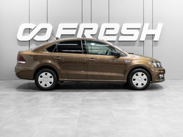 Volkswagen Polo V Рестайлинг с пробегом 2018 года, цена 1 479 000 рублей, 124513 км, седан, Автокод Объявления