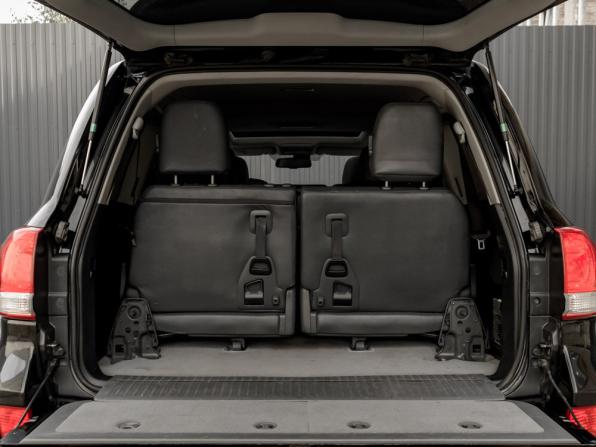Toyota Land Cruiser 200 Series с пробегом 2010 года, цена 3 100 000 рублей, 340321 км, внедорожник, Автокод Объявления