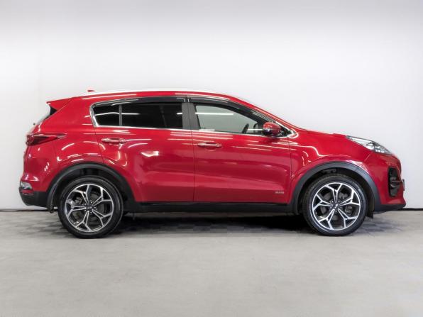 Kia Sportage IV Рестайлинг с пробегом 2021 года, цена 2 945 000 рублей, 63859 км, внедорожник, Автокод Объявления