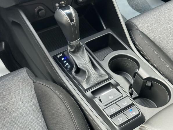 Hyundai Tucson III Рестайлинг с пробегом 2018 года, цена 1 650 000 рублей, 299300 км, внедорожник, Автокод Объявления