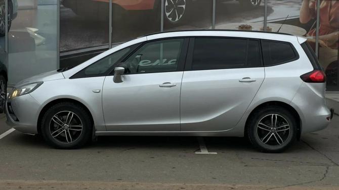 Opel Zafira C с пробегом 2013 года, цена 850 000 рублей, 254900 км, минивэн, Автокод Объявления