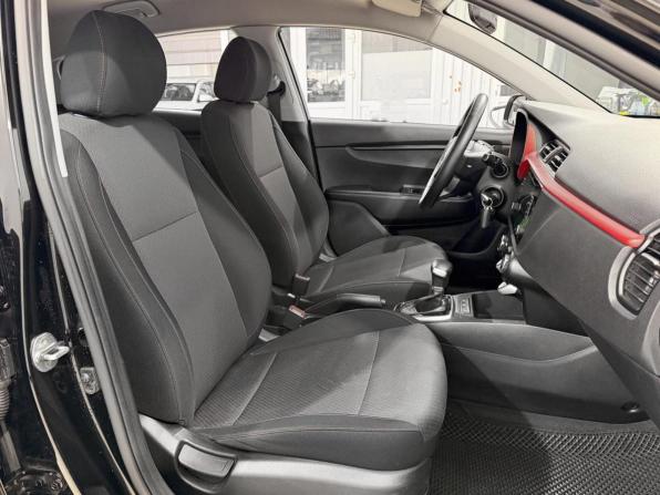 Kia Rio IV Рестайлинг с пробегом 2020 года, цена 1 849 000 рублей, 51733 км, хэтчбек, Автокод Объявления