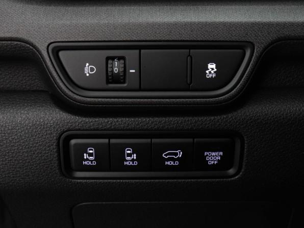 Kia Carnival IV Рестайлинг с пробегом 2024 года, цена 5 500 000 рублей, 58076 км, минивэн, Автокод Объявления