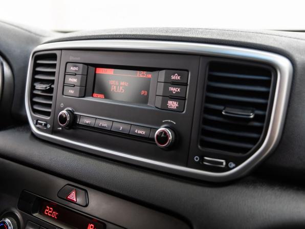 Kia Sportage IV Рестайлинг с пробегом 2019 года, цена 1 740 000 рублей, 95277 км, внедорожник, Автокод Объявления