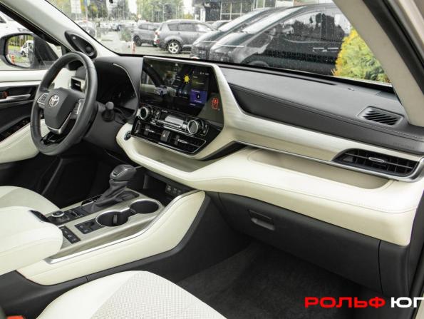 Toyota Highlander IV (XU70) с пробегом 2025 года, цена 4 898 000 рублей, 17010 км, внедорожник, Автокод Объявления