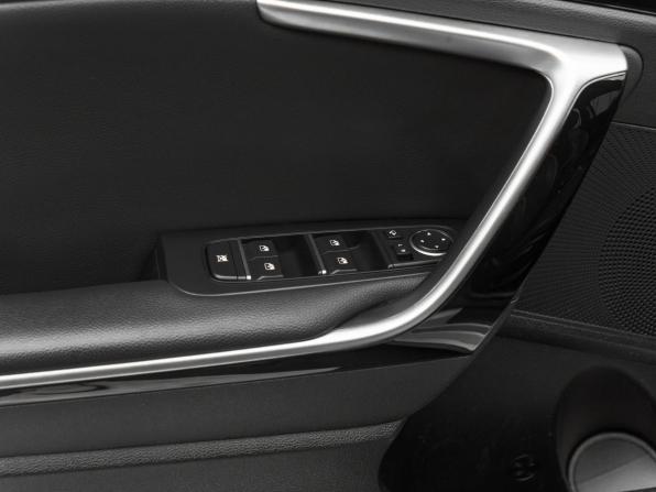 Kia Ceed III Рестайлинг с пробегом 2022 года, цена 2 380 000 рублей, 60688 км, универсал, Автокод Объявления