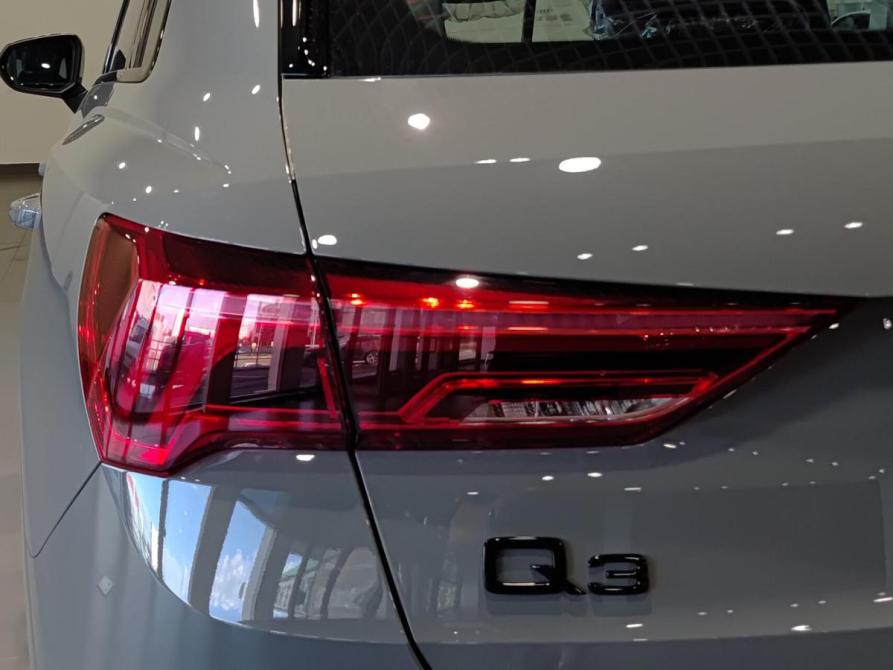 Audi Q3 III (FJ) Казань  - изображение 11