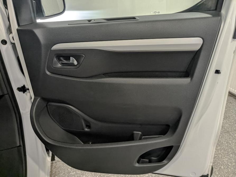 Opel Zafira Life I Москва  - изображение 23