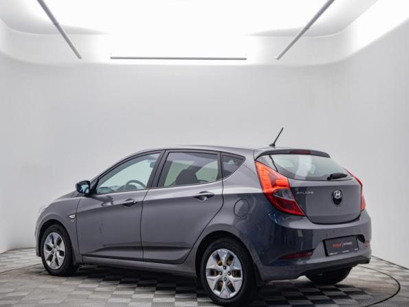 Hyundai Solaris I Рестайлинг с пробегом 2016 года, цена 987 000 рублей, 141376 км, хэтчбек, Автокод Объявления