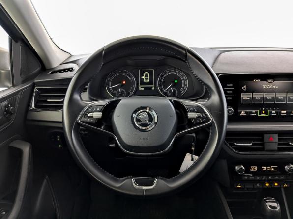 Skoda Rapid II с пробегом 2021 года, цена 1 820 000 рублей, 66516 км, лифтбек, Автокод Объявления