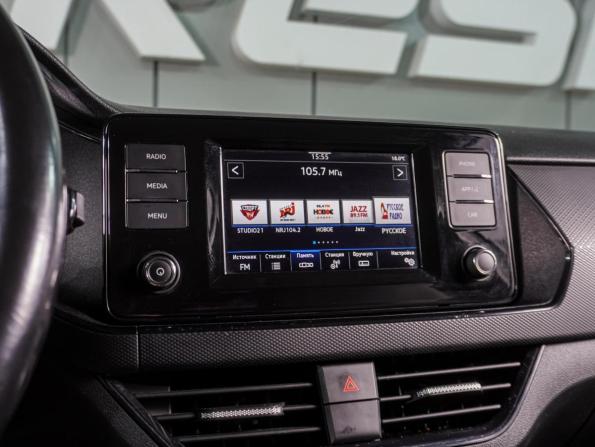 Volkswagen Polo VI с пробегом 2021 года, цена 1 699 000 рублей, 112127 км, лифтбек, Автокод Объявления