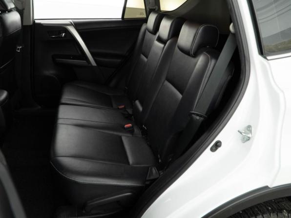 Toyota RAV4 IV (XA40) Рестайлинг с пробегом 2019 года, цена 3 097 444 рубля, 126285 км, внедорожник, Автокод Объявления