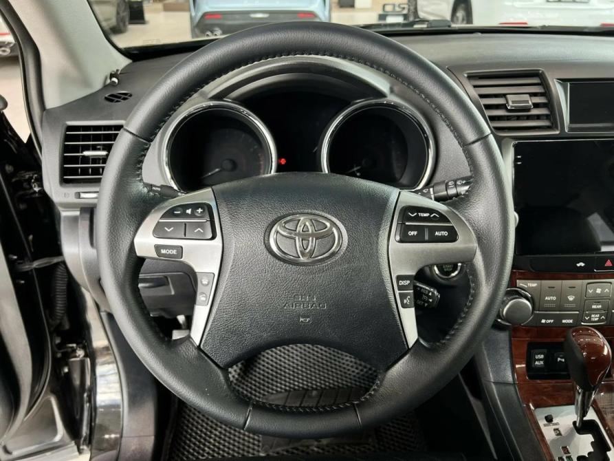 Toyota Highlander II (XU40) Рестайлинг Екатеринбург  - изображение 15