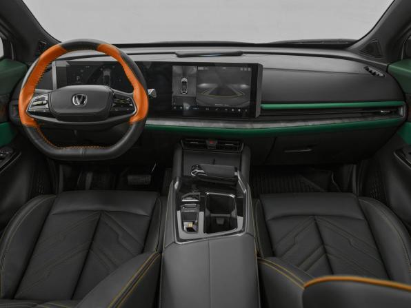 Changan UNI-T I Рестайлинг с пробегом 2023 года, цена 2 999 000 рублей, 4000 км, внедорожник, Автокод Объявления