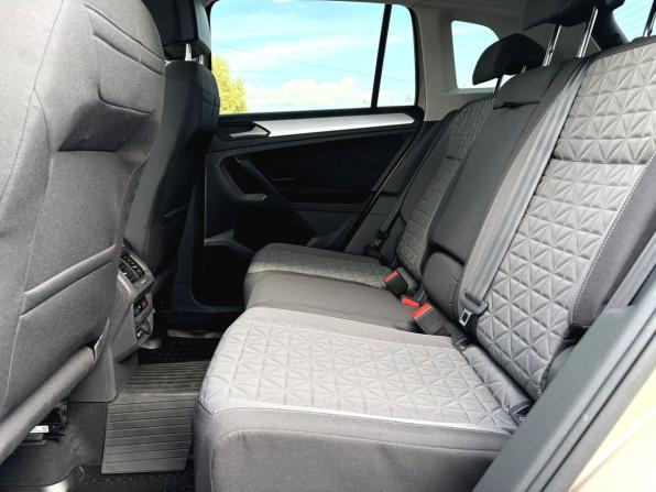 Volkswagen Tiguan II Рестайлинг с пробегом 2021 года, цена 2 890 000 рублей, 62309 км, внедорожник, Автокод Объявления
