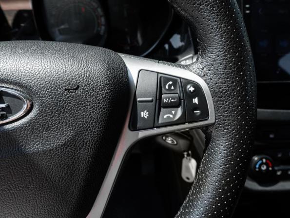 Lada (ВАЗ) Vesta I с пробегом 2018 года, цена 1 022 000 рублей, 90226 км, универсал, Автокод Объявления