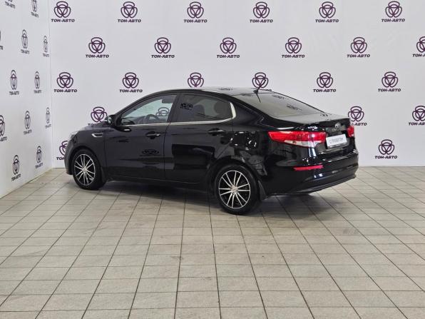 Kia Rio III Рестайлинг с пробегом 2015 года, цена 1 062 000 рублей, 109000 км, седан, Автокод Объявления