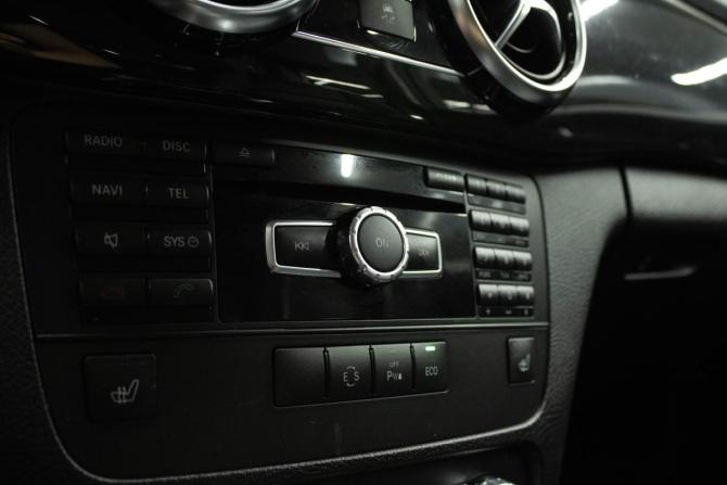 Mercedes-Benz GLK-Класс I (X204) Рестайлинг с пробегом 2012 года, цена 1 799 000 рублей, 203759 км, внедорожник, Автокод Объявления