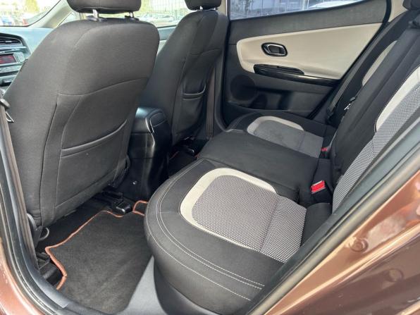 Kia Ceed II с пробегом 2012 года, цена 979 000 рублей, 183000 км, хэтчбек, Автокод Объявления