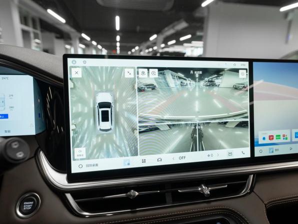 Geely Monjaro I Рестайлинг 2 (China Market) с пробегом 2026 года, цена 4 500 000 рублей, 50 км, внедорожник, Автокод Объявления