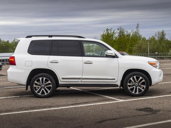 Toyota Land Cruiser 200 Series Рестайлинг 1 с пробегом 2012 года, цена 4 099 000 рублей, 93042 км, внедорожник, Автокод Объявления