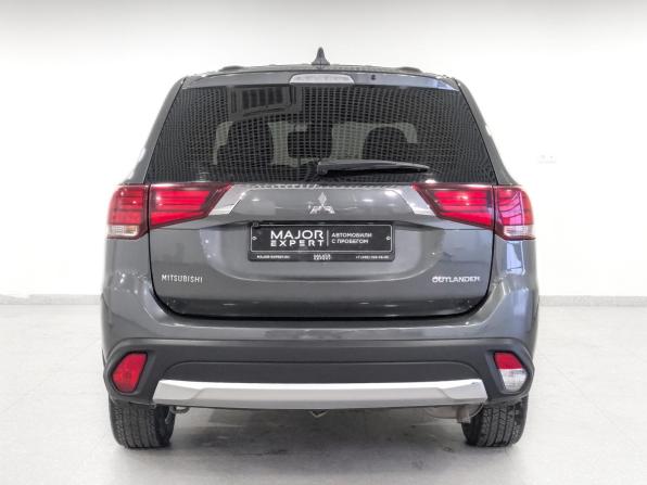 Mitsubishi Outlander III Рестайлинг 2 с пробегом 2018 года, цена 1 725 000 рублей, 150501 км, внедорожник, Автокод Объявления
