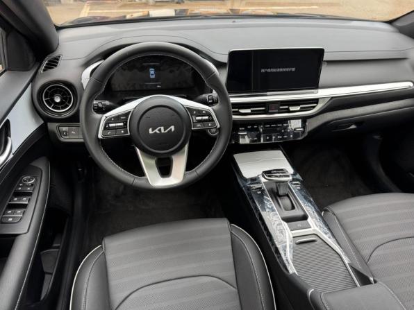 Kia K3 II (China Market) Рестайлинг с пробегом 2025 года, цена 2 880 000 рублей, 44 км, седан, Автокод Объявления
